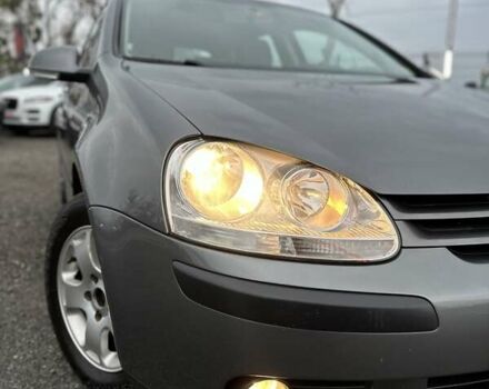 Серый Фольксваген Гольф, объемом двигателя 1.4 л и пробегом 233 тыс. км за 6750 $, фото 2 на Automoto.ua