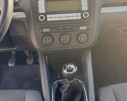 Серый Фольксваген Гольф, объемом двигателя 1.9 л и пробегом 410 тыс. км за 5800 $, фото 15 на Automoto.ua