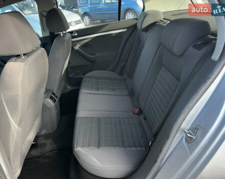 Сірий Фольксваген Гольф, об'ємом двигуна 1.4 л та пробігом 184 тис. км за 4899 $, фото 19 на Automoto.ua