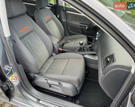 Серый Фольксваген Гольф, объемом двигателя 1.4 л и пробегом 169 тыс. км за 5700 $, фото 29 на Automoto.ua