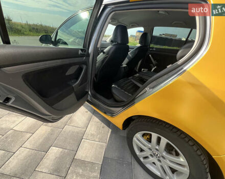 Сірий Фольксваген Гольф, об'ємом двигуна 1.97 л та пробігом 430 тис. км за 7200 $, фото 14 на Automoto.ua