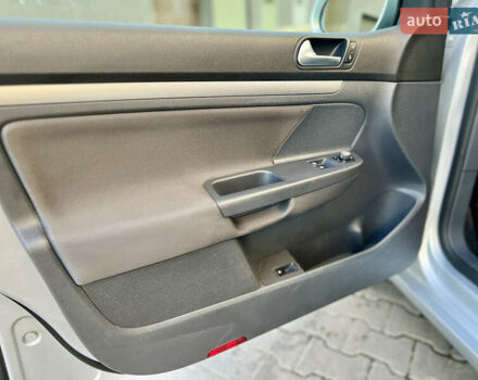 Сірий Фольксваген Гольф, об'ємом двигуна 1.4 л та пробігом 185 тис. км за 6450 $, фото 70 на Automoto.ua