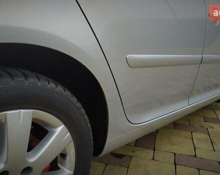 Сірий Фольксваген Гольф, об'ємом двигуна 1.6 л та пробігом 200 тис. км за 6950 $, фото 104 на Automoto.ua