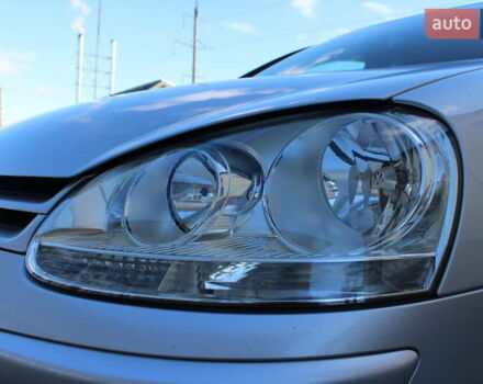 Серый Фольксваген Гольф, объемом двигателя 1.6 л и пробегом 195 тыс. км за 5990 $, фото 27 на Automoto.ua