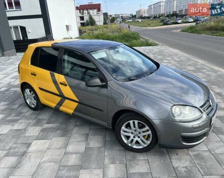 Сірий Фольксваген Гольф, об'ємом двигуна 1.97 л та пробігом 430 тис. км за 7200 $, фото 4 на Automoto.ua