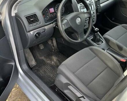 Серый Фольксваген Гольф, объемом двигателя 1.39 л и пробегом 204 тыс. км за 5400 $, фото 10 на Automoto.ua