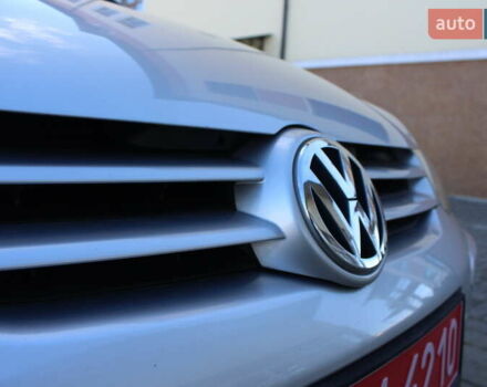 Серый Фольксваген Гольф, объемом двигателя 1.6 л и пробегом 195 тыс. км за 5990 $, фото 28 на Automoto.ua