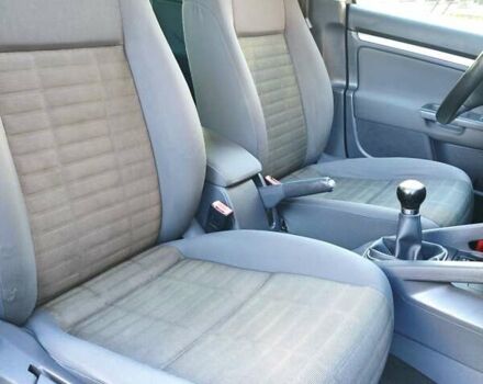 Серый Фольксваген Гольф, объемом двигателя 1.4 л и пробегом 221 тыс. км за 5600 $, фото 20 на Automoto.ua