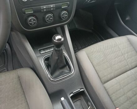 Серый Фольксваген Гольф, объемом двигателя 1.6 л и пробегом 230 тыс. км за 6199 $, фото 7 на Automoto.ua