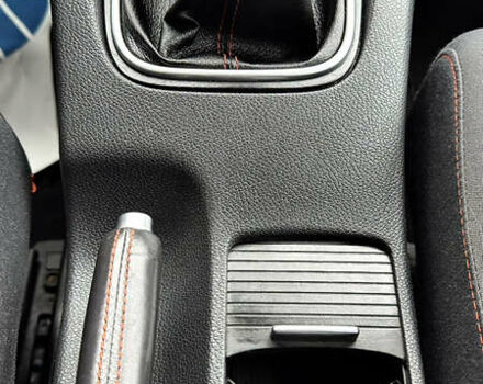 Серый Фольксваген Гольф, объемом двигателя 1.6 л и пробегом 178 тыс. км за 6556 $, фото 60 на Automoto.ua