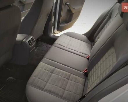 Сірий Фольксваген Гольф, об'ємом двигуна 1.6 л та пробігом 200 тис. км за 6950 $, фото 149 на Automoto.ua