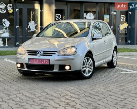 Сірий Фольксваген Гольф, об'ємом двигуна 1.4 л та пробігом 185 тис. км за 6450 $, фото 1 на Automoto.ua