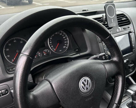 Серый Фольксваген Гольф, объемом двигателя 1.6 л и пробегом 220 тыс. км за 5800 $, фото 7 на Automoto.ua