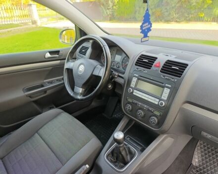 Сірий Фольксваген Гольф, об'ємом двигуна 1.4 л та пробігом 202 тис. км за 5500 $, фото 4 на Automoto.ua