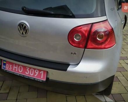 Сірий Фольксваген Гольф, об'ємом двигуна 1.6 л та пробігом 200 тис. км за 6950 $, фото 98 на Automoto.ua