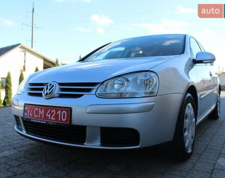 Серый Фольксваген Гольф, объемом двигателя 1.6 л и пробегом 195 тыс. км за 5990 $, фото 21 на Automoto.ua