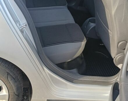 Серый Фольксваген Гольф, объемом двигателя 1.6 л и пробегом 200 тыс. км за 6500 $, фото 4 на Automoto.ua