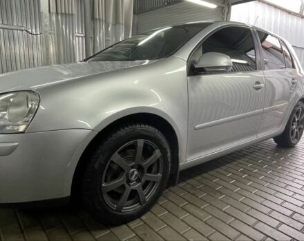 Серый Фольксваген Гольф, объемом двигателя 1.6 л и пробегом 274 тыс. км за 6250 $, фото 5 на Automoto.ua