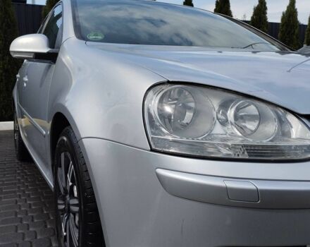 Серый Фольксваген Гольф, объемом двигателя 1.6 л и пробегом 249 тыс. км за 6200 $, фото 4 на Automoto.ua