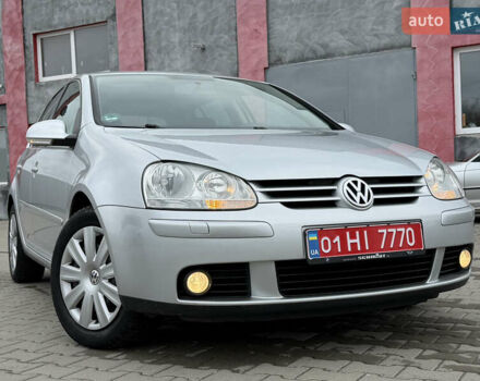 Серый Фольксваген Гольф, объемом двигателя 1.6 л и пробегом 212 тыс. км за 6450 $, фото 5 на Automoto.ua