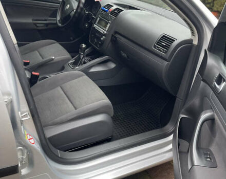 Сірий Фольксваген Гольф, об'ємом двигуна 1.9 л та пробігом 220 тис. км за 5899 $, фото 9 на Automoto.ua