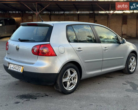 Серый Фольксваген Гольф, объемом двигателя 1.6 л и пробегом 240 тыс. км за 5850 $, фото 3 на Automoto.ua
