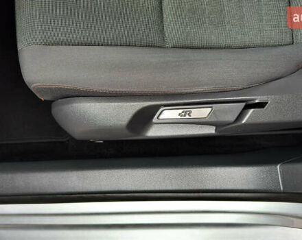 Серый Фольксваген Гольф, объемом двигателя 1.6 л и пробегом 178 тыс. км за 6556 $, фото 28 на Automoto.ua