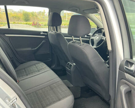 Серый Фольксваген Гольф, объемом двигателя 1.4 л и пробегом 229 тыс. км за 4600 $, фото 15 на Automoto.ua