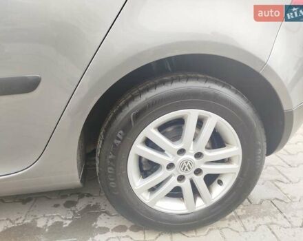 Сірий Фольксваген Гольф, об'ємом двигуна 1.4 л та пробігом 180 тис. км за 5000 $, фото 11 на Automoto.ua