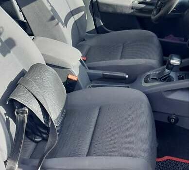 Сірий Фольксваген Гольф, об'ємом двигуна 1.6 л та пробігом 200 тис. км за 4999 $, фото 17 на Automoto.ua