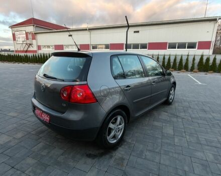 Серый Фольксваген Гольф, объемом двигателя 1.6 л и пробегом 264 тыс. км за 6200 $, фото 3 на Automoto.ua