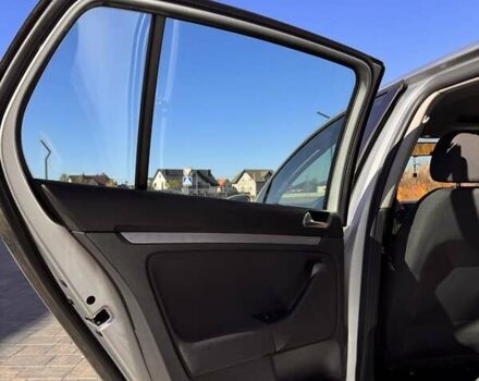 Серый Фольксваген Гольф, объемом двигателя 1.9 л и пробегом 410 тыс. км за 5800 $, фото 3 на Automoto.ua