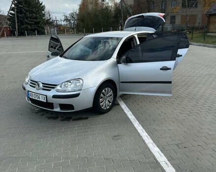 Серый Фольксваген Гольф, объемом двигателя 1.6 л и пробегом 220 тыс. км за 6350 $, фото 30 на Automoto.ua