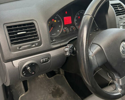 Серый Фольксваген Гольф, объемом двигателя 1.4 л и пробегом 185 тыс. км за 5100 $, фото 15 на Automoto.ua