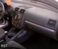 Серый Фольксваген Гольф, объемом двигателя 1.9 л и пробегом 295 тыс. км за 6999 $, фото 7 на Automoto.ua