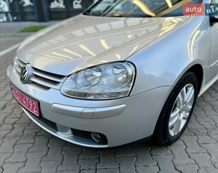 Сірий Фольксваген Гольф, об'ємом двигуна 1.4 л та пробігом 185 тис. км за 6450 $, фото 39 на Automoto.ua