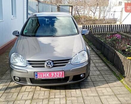 Серый Фольксваген Гольф, объемом двигателя 1.6 л и пробегом 238 тыс. км за 6300 $, фото 4 на Automoto.ua