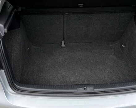 Серый Фольксваген Гольф, объемом двигателя 1.9 л и пробегом 219 тыс. км за 5199 $, фото 5 на Automoto.ua