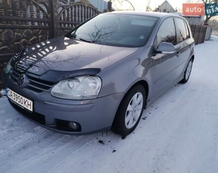 Сірий Фольксваген Гольф, об'ємом двигуна 1.39 л та пробігом 240 тис. км за 5600 $, фото 4 на Automoto.ua