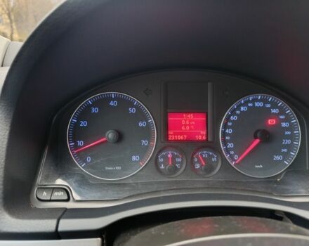 Серый Фольксваген Гольф, объемом двигателя 1.4 л и пробегом 231 тыс. км за 5950 $, фото 11 на Automoto.ua