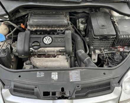 Серый Фольксваген Гольф, объемом двигателя 1.4 л и пробегом 204 тыс. км за 5400 $, фото 5 на Automoto.ua