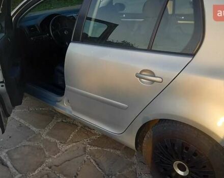 Сірий Фольксваген Гольф, об'ємом двигуна 1.6 л та пробігом 255 тис. км за 6000 $, фото 3 на Automoto.ua