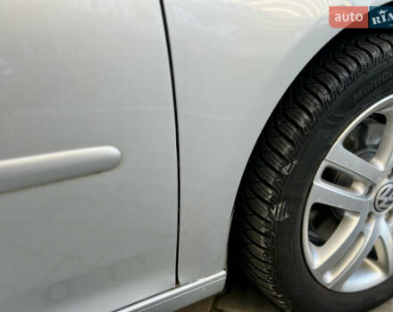 Сірий Фольксваген Гольф, об'ємом двигуна 1.4 л та пробігом 185 тис. км за 6450 $, фото 61 на Automoto.ua