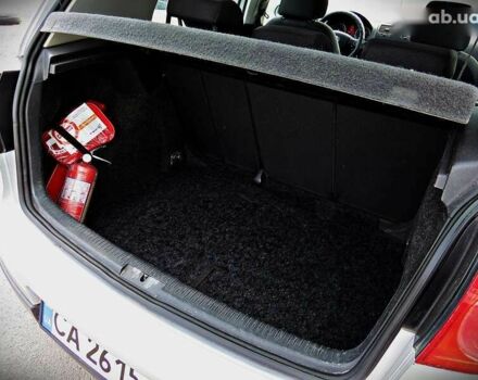 Сірий Фольксваген Гольф, об'ємом двигуна 1.6 л та пробігом 213 тис. км за 5500 $, фото 14 на Automoto.ua