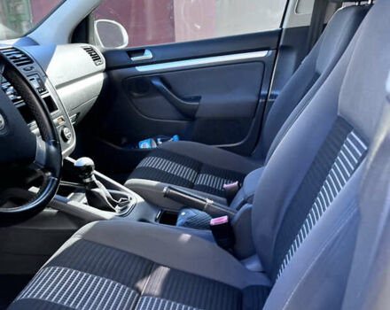 Фольксваген Гольф 2007 в Дрогобыче на Automoto.ua Серый Фольксваген Гольф, объемом двигателя 1.6 л и пробегом 234 тыс. км за 5700 $, фото 10 на Automoto.ua