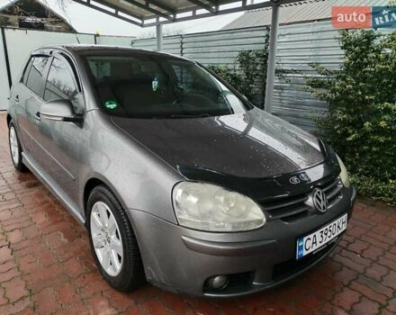 Сірий Фольксваген Гольф, об'ємом двигуна 1.39 л та пробігом 240 тис. км за 5600 $, фото 3 на Automoto.ua