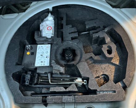 Серый Фольксваген Гольф, объемом двигателя 1.4 л и пробегом 186 тыс. км за 6000 $, фото 24 на Automoto.ua