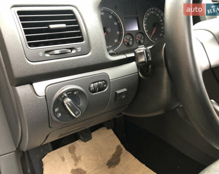 Сірий Фольксваген Гольф, об'ємом двигуна 1.6 л та пробігом 256 тис. км за 5999 $, фото 16 на Automoto.ua