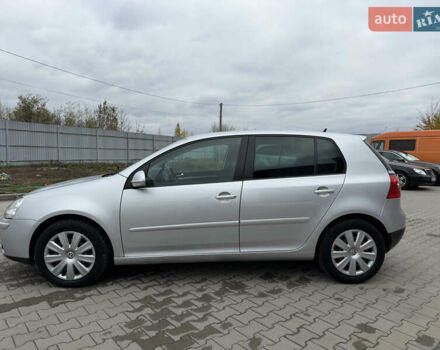 Серый Фольксваген Гольф, объемом двигателя 1.6 л и пробегом 212 тыс. км за 6450 $, фото 14 на Automoto.ua