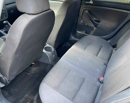 Сірий Фольксваген Гольф, об'ємом двигуна 1.4 л та пробігом 323 тис. км за 3400 $, фото 6 на Automoto.ua